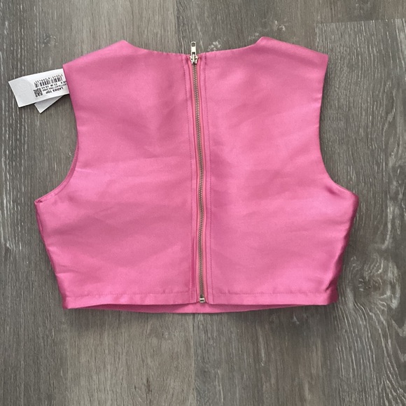 Glamorous Pink Crop Top NWT - Picture 6 of 8